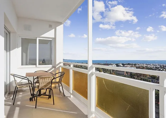 Sea View, Balconies, Pool, Walk To Puerto Banus Apartment Marbella