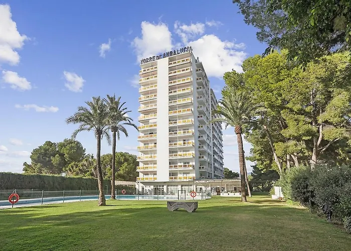 Sea View, Balconies, Pool, Walk To Puerto Banus Apartment Marbella