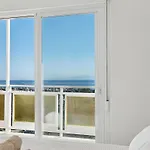Апартаменты Sea View, Balconies, Pool, Walk To Puerto Banus Марбелья