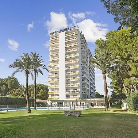 Sea View, Balconies, Pool, Walk To Puerto Banus Апартаменты Марбелья